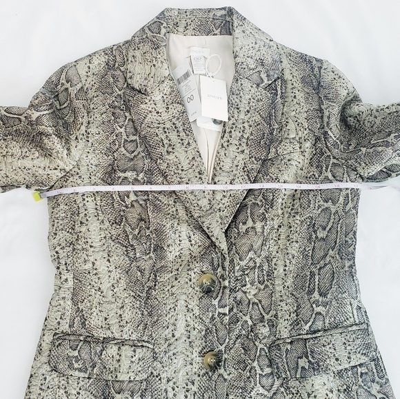 NWT Chico's Jacquard Cobra Python Blazer Business Casual XS - Picture 7 of 11